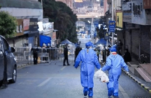 香港超过1万人“北上”逃难！确诊单日爆增2000多人北上逃难。