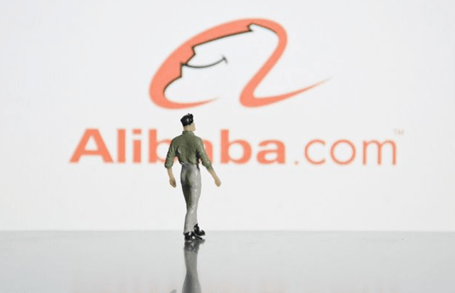 真有钱！ 不是刚刚才大跌吗？阿里巴巴用250亿美元回购股票
