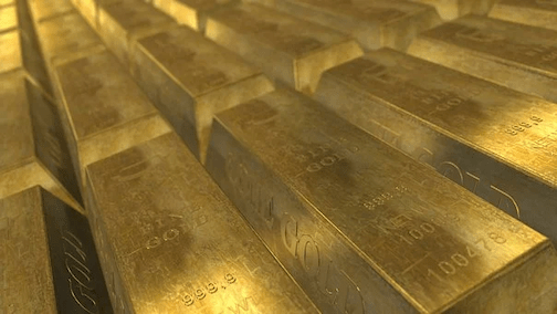 黄金跌至逾两年来最低，是时候“抄底”了吗？