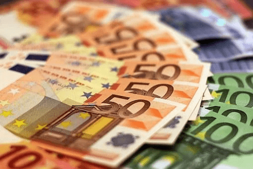 欧洲央行料将加息75个基点以压制通货膨胀