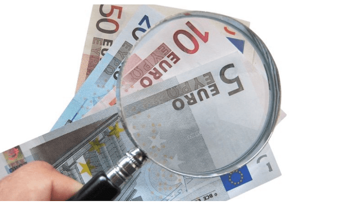 欧元/美元和美元/瑞士法郎 2023 年图表展望