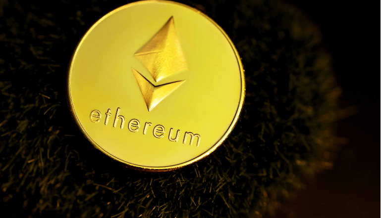4月13日ETHUSD 技术分析：晨星形态高于 824美元