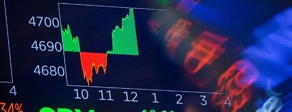 市场分析：标普 500 指数连续 5 个月上涨后 8 月下跌