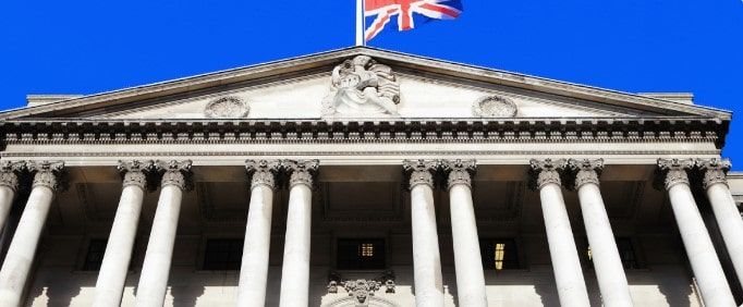市场消息：英央行关注持续通胀，美股飙升
