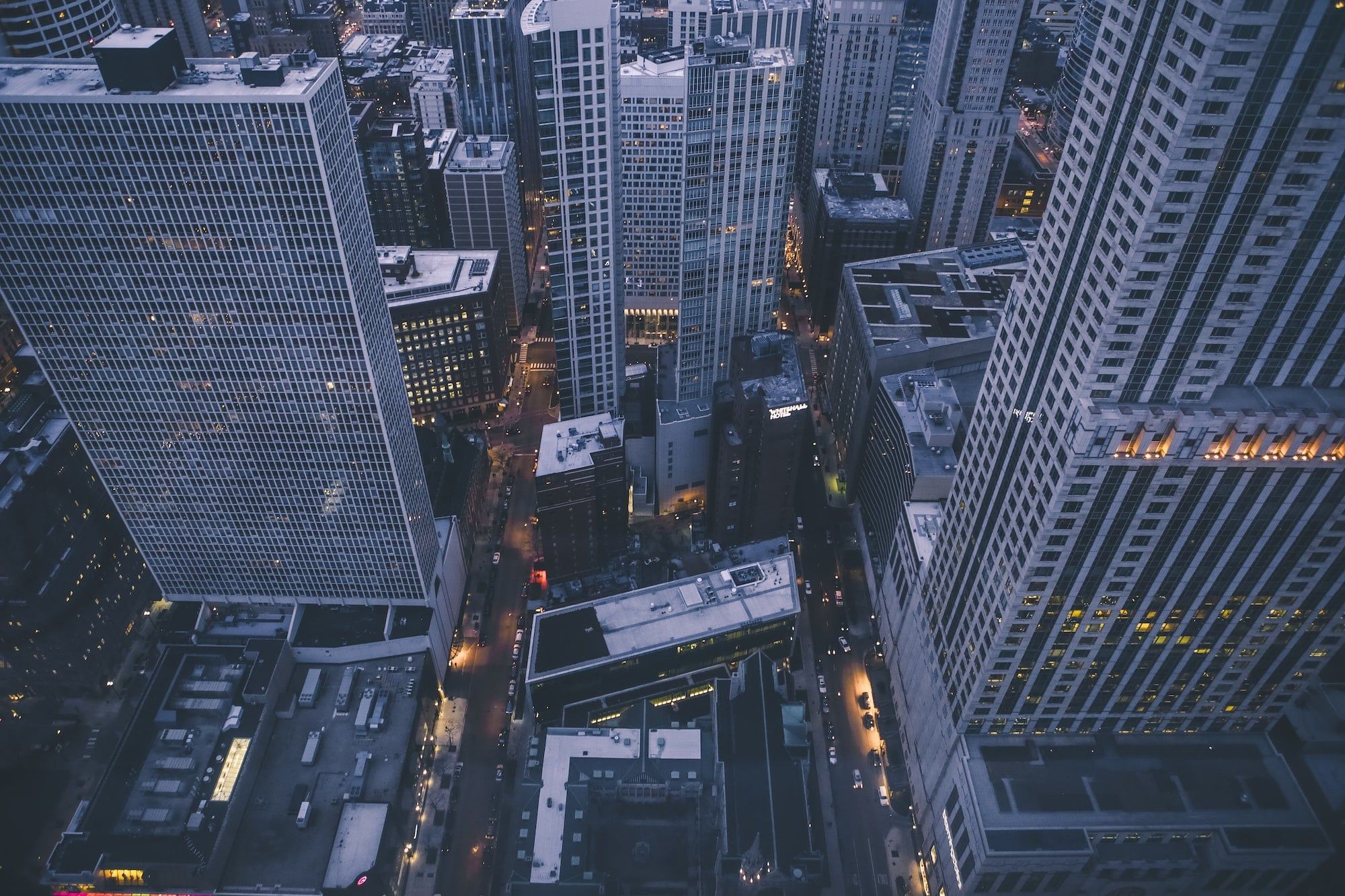 股市继续攀升：纳斯达克指数令人印象深刻的连胜
