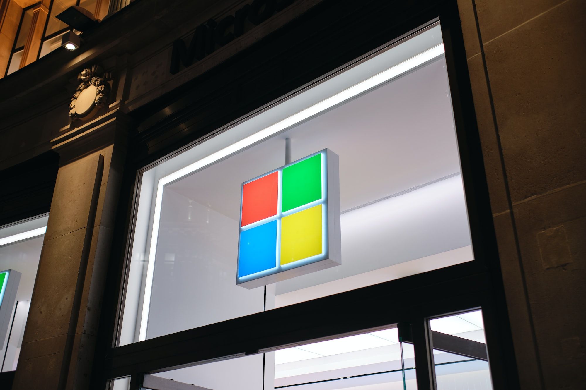 MSFT 分析：历史新高