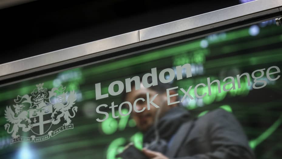 波动性导致英国富时 100 指数悲观