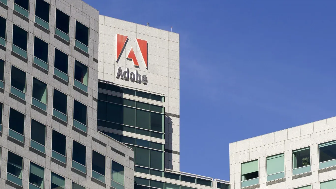 报告发布后 Adob​​e 股价飙升约 15%
