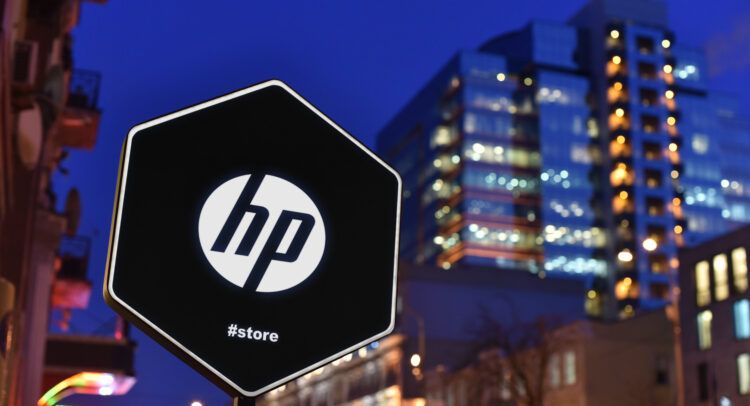 惠普公司 (HPQ) 股价下跌 11%